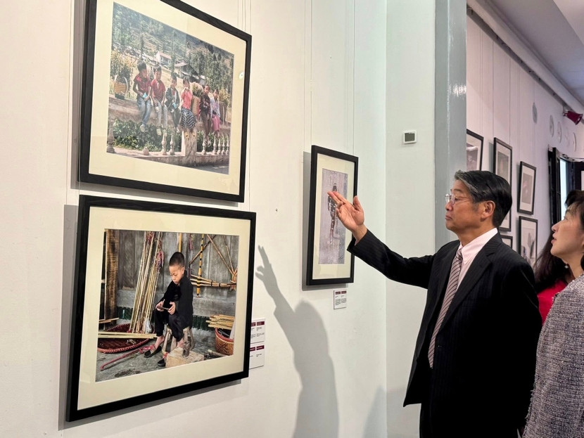 Philippine Ambassador showcases photographic journey across Vietnam